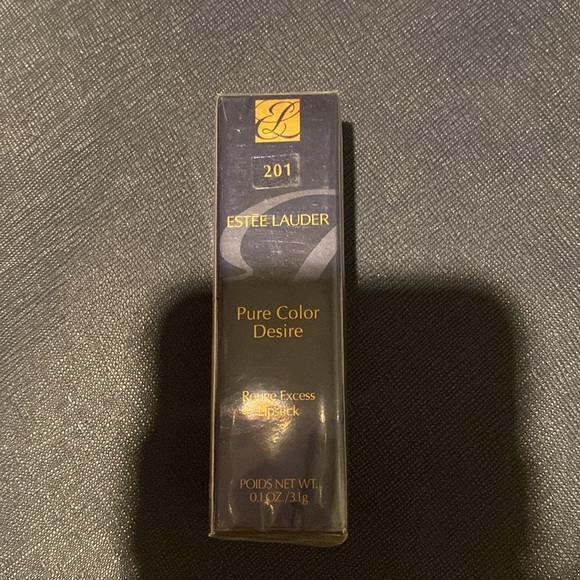 Estée Lauder Pure Color Desire Lipstick #201 Seduce - Picture 3 of 5